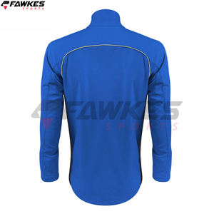 Chaqueta de forro polar suave para exteriores Otoño Invierno hombres mujeres a prueba de viento impermeable cálido con capucha pareja chaqueta - Product Image 2