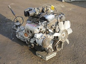 usó el motor Toyota 1RZ FE - Product Image 4