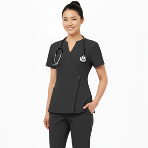 Pantalon de jogging sans effort Ensembles de gommages médicaux en tissu facile d'entretien Étiquettes personnalisées Matériel à séchage rapide Ensemble de gommage hospitalier Grossiste - Product Image 1