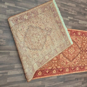 Alfombra de corredor Oushak Vintage anudada a mano suave verde Pastel y melocotón, diseño Floral tradicional para sala de estar dormitorio Hotel - Product Image 2