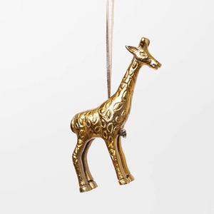 Adorno Navideño de Latón Dorado con Forma de Jirafa, Decoración Colgante de Metal Hecha a Mano, Perfecta para Decoración Festiva en Hoteles o Restaurantes - Product Image 1