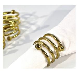 Servilleteros de metal de diseño clásico dorado y servilletero diseño en espiral acabado brillante personalización disponible servilletero - Product Image 1