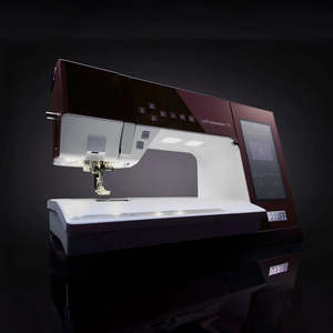 PFAFF Quilt Expression 725 Touch Screen Computerized <b>Sewing</b> <b>Machine</b> - Product Image 3