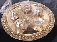 Meilleure vente Top qualité en laiton Pooja Thali ensemble pour la maison Temple Pooja Thali décoratif en laiton Pooja articles pour cadeau pour la décoration