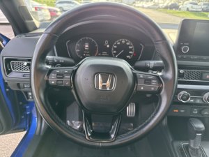 Honda Civic Sport CVT d'occasion propre 2024 - Product Image 3