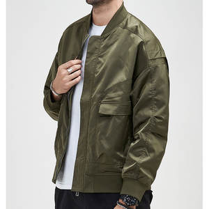 Blouson d'hiver pour homme avec logo personnalisé |   Vêtement d'extérieur décontracté imperméable à fermeture éclair OEM |   Écologique et à séchage rapide pour la vente en gros - Product Image 2