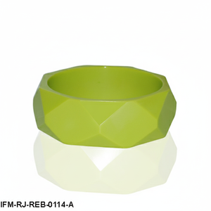 Brazalete Moderno de Resina Facetada Color Lima, Brazalete Geométrico Grueso Verde, Estilo Minimalista Retro, Joyería Vibrante de Resina - Product Image 3