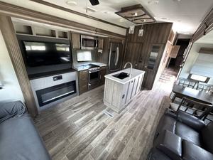 Usado, 2020, Forest River Cardinal Limited 3780LFLE, listo para vender - Product Image 4