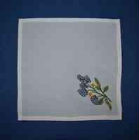 Serviette en coton brodée de fleurs et de baies blanches, linge de table réutilisable de qualité supérieure, élégante pour la salle à manger, la cuisine et la décoration intérieure, vente en gros