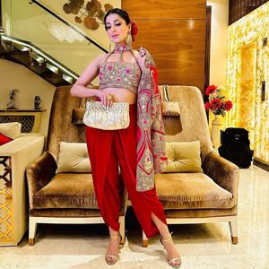 Conjunto de Kurta y Sharara para mujer, mezcla de algodón bordado de alta calidad para mujer, Kurta recto para mujer a un costo efectivo - Product Image 6