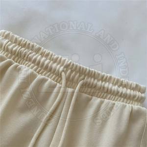 Pantalones cortos informales para mujer más vendidos, Material duradero y función transpirable, ropa de calle, ropa de moda para adultos - Product Image 4