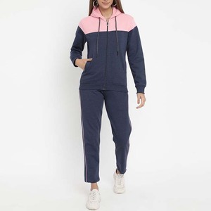 Nouvel ensemble de survêtement décontracté à capuche pour femme en molleton 100 % coton, coupe régulière, respirant, écologique, personnalisable avec logo, idéal pour l'entraînement - Product Image 1