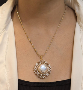 Magnifique ensemble de pendentifs en perles de laiton, collier chaîne de 18 pouces, boucles d'oreilles, bijoux de qualité supérieure pour femmes, pour le bureau, les fêtes, les mariages - Product Image 1