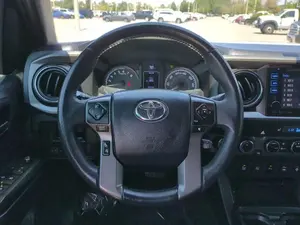 2016 Toyota Tacoma TRD todoterreno - Product Image 6