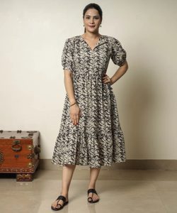Vestido <span class=keywords><strong>Kurti</strong></span> Moderno de Algodón Estampado para Mujer KBK, Detalle de Cuello Único, Protección Solar, Secado Rápido, Informal, Gris, Estilo Indio - Product Image 4