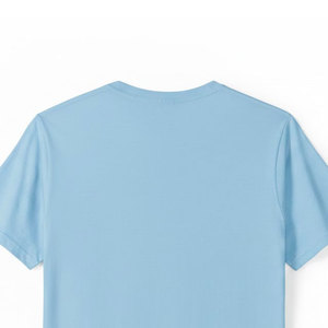 T-shirt en coton biologique durable avec des colorants écologiques et un tissu pré-rétréci pour une garde-robe responsable, un essentiel - Product Image 4