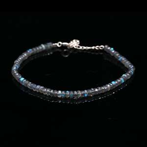 Pulsera de cuentas de piedras preciosas de labradorita llamativa de 3mm Natural de la mejor calidad, cuentas de cristal azul gris con joyería de piedra de plata esterlina - Product Image 4