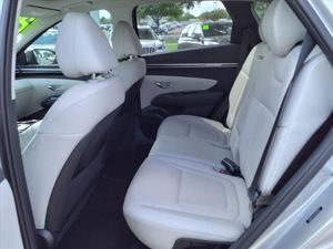 Offre Spéciale : Hyundai Tucson Limited AWD 2023 d'occasion - Prêt à être expédié - Product Image 3
