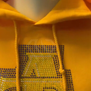 เสื้อมีฮู้ดแบบสวมหัวสำหรับผู้ชายผ้าฝ้าย100% ดีไซน์ประดับพลอยเป็นประกายมีสไตล์กำหนดโลโก้ได้ตามต้องการ - Product Image 6