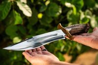 Haute qualité nouvelle mode J2 acier Camping Bush artisanat couteau de chasse à la main avec forte cerf cerf poignée OEM personnalisé