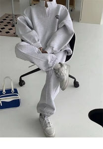 Conjunto de sudadera y pantalones con forro polar para mujer, conjunto informal de 2 piezas para correr y deportes a la moda, novedad de Otoño/Invierno 2025 - Product Image 2