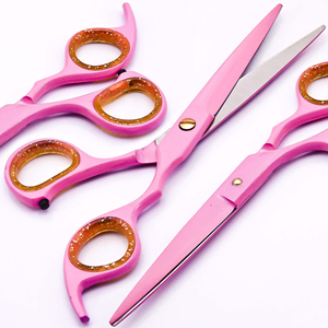 Ciseaux de salon de coiffure en acier inoxydable en vrac de haute qualité à bas prix OEM quantité minimale de commande 5 pièces pour fournitures de salon de coiffure - Product Image 1