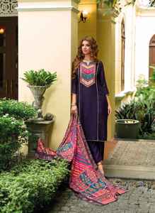 Increíble color, excelente calidad, Vichitra Kurti Pant & Dupatta con estampado de diseñador con fabricación de trabajo manual pesado de la India - Product Image 6