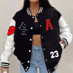 Veste universitaire pour femme Design confortable à la mode Plusieurs couleurs disponibles Parfait pour une tenue décontractée - Product Image 1
