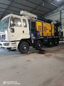 El último camión de cabina montado 1500 pies DTH Cum Rotary Máquina de perforación de pozos de agua liviana PRIME RIGS Núcleo de bomba de PDTHR-450 - Product Image 2