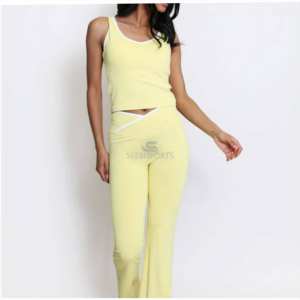 Nueva moda completa cómoda ropa de fitness sin mangas conjunto de las mujeres de calidad superior ropa deportiva conjunto de yoga para las mujeres en el precio bajo - Product Image 1