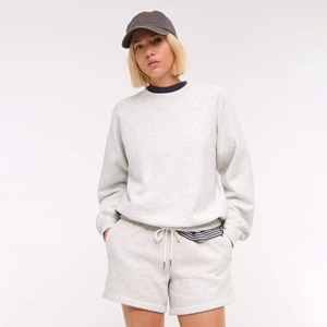 Ensemble sweat-shirt et short deux pièces pour femmes Tricot solide pour une tenue décontractée Coupe décontractée Respirante et confortable - Product Image 6