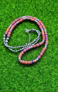 Hermoso collar de cuentas de acrílico hecho a mano pieza de declaración artística geométrica de moda para ropa de fiesta y regalo - Product Image 5