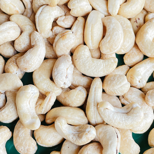 Noix de cajou fournisseur de confiance W240 noix de cajou Kaju Badam 1Kg de Santigo Vietnam - Product Image 1