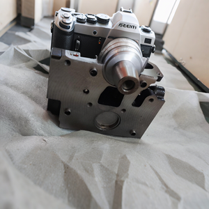 Pièces de moteur automobiles de haute qualité d'occasion, vente chaude en usine, bloc moteur 2L 2L2 2LT, bloc moteur long 3L 5L 5LE pour Toyota Hiace Hilux - Product Image 3