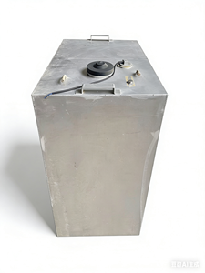 Nieuwe roestvrijstalen benzinetank voor buitenboordmotoren en boten met brandstofmeter en niveausensor - Product Image 2