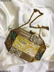 Haute qualité abordable nacre luxe nouvelle pochette en résine travail Simple pour les femmes vêtements de fête soirée pochette marbre look - Product Image 6