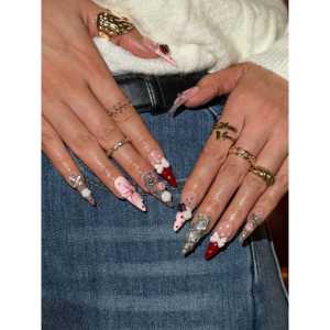 Ros Royale Press on Nail, design élégant Ros pour une manucure stylée - Product Image 1