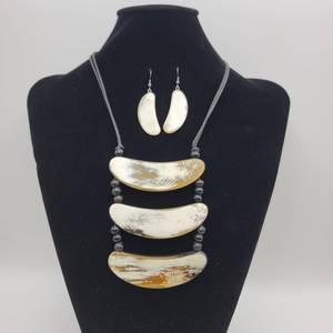 Buffalo Handmade Horn and Bone <b>Jewellery</b> Necklace for Women for Customized Size and <b>Cheap</b> Price with Decorative Items - Product Image 3