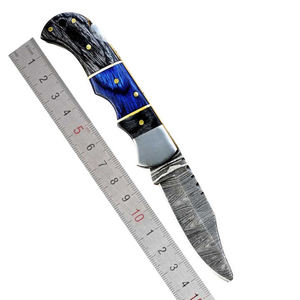 Venta caliente Cuchillos de bolsillo plegables de acero de Damasco con mango de madera - Product Image 1