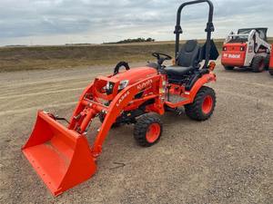 Tracteur agricole miniature 4x4 diesel 70 CV d'occasion pour BX2680 avec moteur Yunnei et composants essentiels (roulements) - Product Image 4