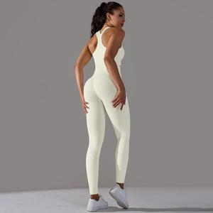 Conjunto de Shorts Deportivos de Yoga Sostenibles de Venta Caliente, Transpirables, de Secado Rápido, para Entrenamiento de Verano, con Control de Abdomen - Product Image 2