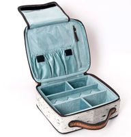 Pochette cosmétique pour femme en cuir véritable de haute qualité, faite à la main, style bohème western, avec pompon, fermeture éclair vintage et bandoulière simple