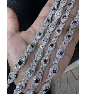 Pulsera de Diamantes de Moissanita Premium para Hombre Diseñada con Artesanía Moderna Perfecta para un Estilo Diario Elegante de la India - Product Image 5
