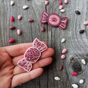 Broche de Noël brodée de perles animales pour la mode des fêtes, broches brodées de perles de rocaille pour mariages - Product Image 1