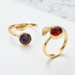 Anillo redondo de hoja de piedras preciosas de aguamarina-Anillo de moda de piedras preciosas chapadas en oro-Anillo ajustable de diseñador al por mayor - Product Image 3