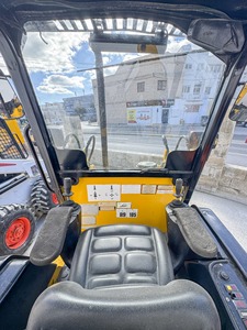 Mini Retroexcavadora Compacta 4x4 JCB 1CX |   Retroexcavadora compacta JCB 1CX con ruedas, accionada por diésel, para construcción - Product Image 4