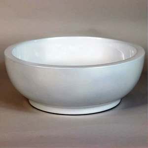 Tazón en Blanco Mate con Borde Ondulado, Vajilla Decorativa Hecha a Mano para Cocina y Comedor, Vajilla Premium de Origen Indio - Product Image 5