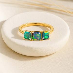 Bague en argent sterling avec opale éthiopienne naturelle Bijoux en pierres précieuses ovales pour femmes Cadeau de fiançailles bohème unique - Product Image 4