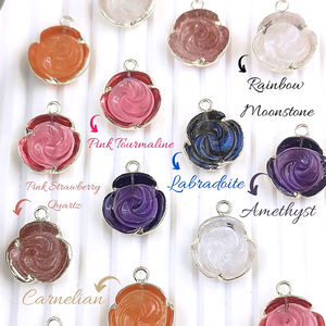 Exquis Rose Sculpté Rose Tourmaline Gemme DIY À La Main Fine Pendentifs Charmes En Vrac En Gros Approvisionnement pour La Fabrication De Bijoux - Product Image 2
