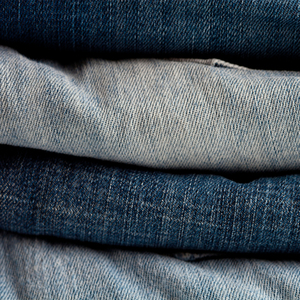 Stocklot de jeans en denim de style streetwear personnalisés, jeans slim pour hommes, vente en gros, impression de logo personnalisé, service OEM - Product Image 2